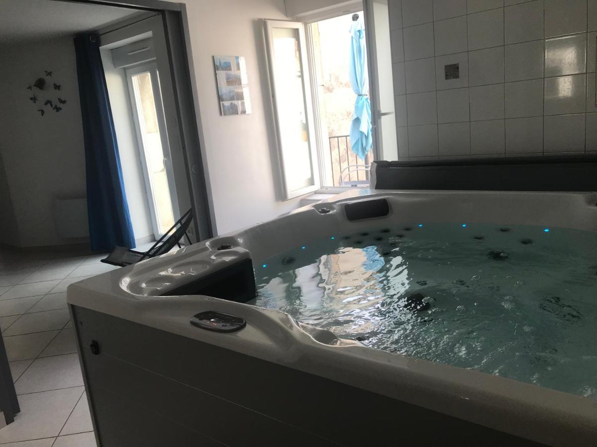 Maison Entiere Avec Privatif Bulle Sur Sye En Drome Holiday home *