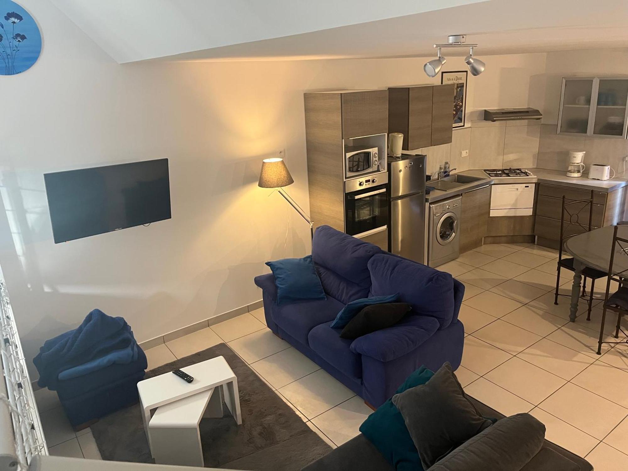 Holiday home Maison Entiere Avec Privatif Bulle Sur Sye En Drome Aouste-sur-Sye